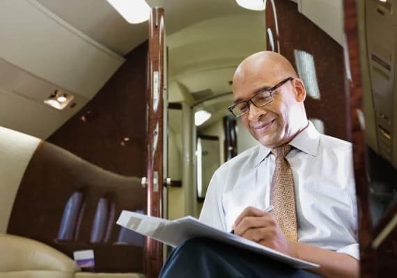 Thumbnail-Private-Wealth-Management (1)