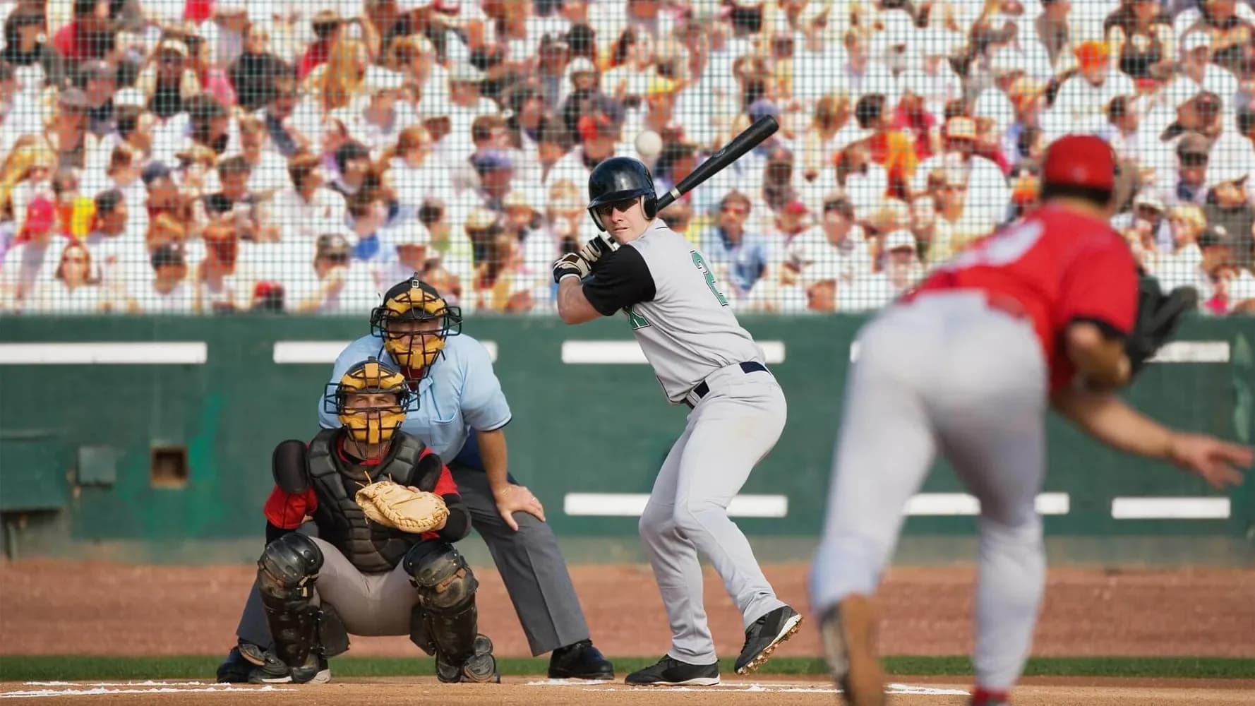 baseball-pitcher-throws-pitch