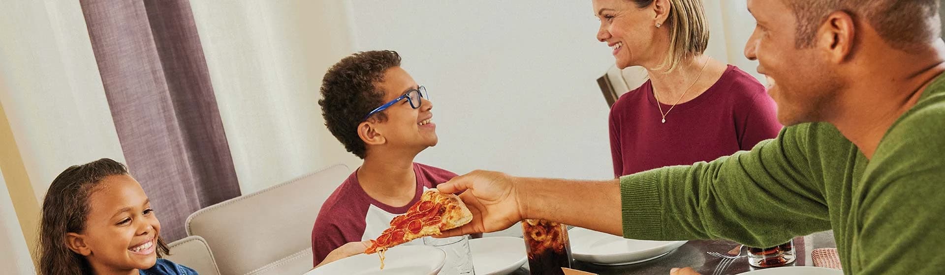 Banner-Image-Marcos-Pizza